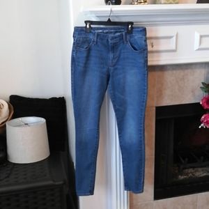 Old Navy Super Skinny MidriseJeans Size 8